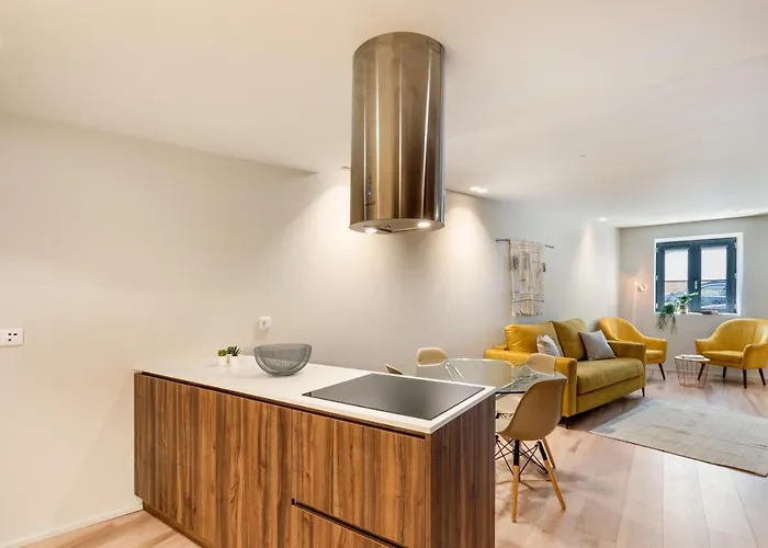 Sao Sebastiao By Se Apartment